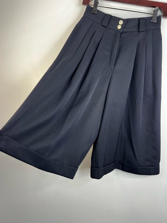 Vtg 80s W German navy wool blend wide leg cropped pleated old money culottes 4 - Picture 9 of 17